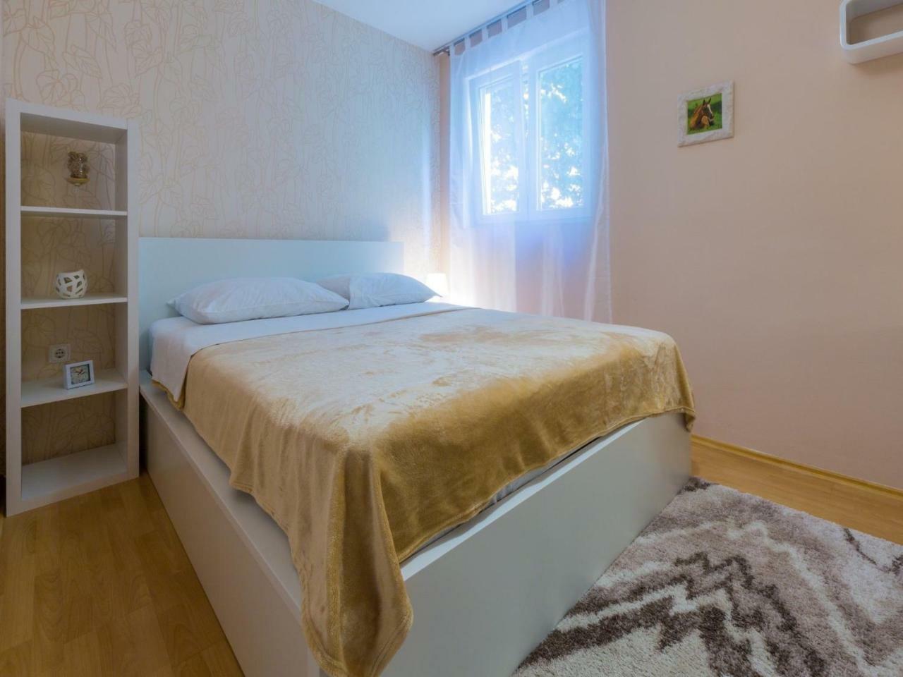 Apartments Adrasteja Dramalj Kültér fotó