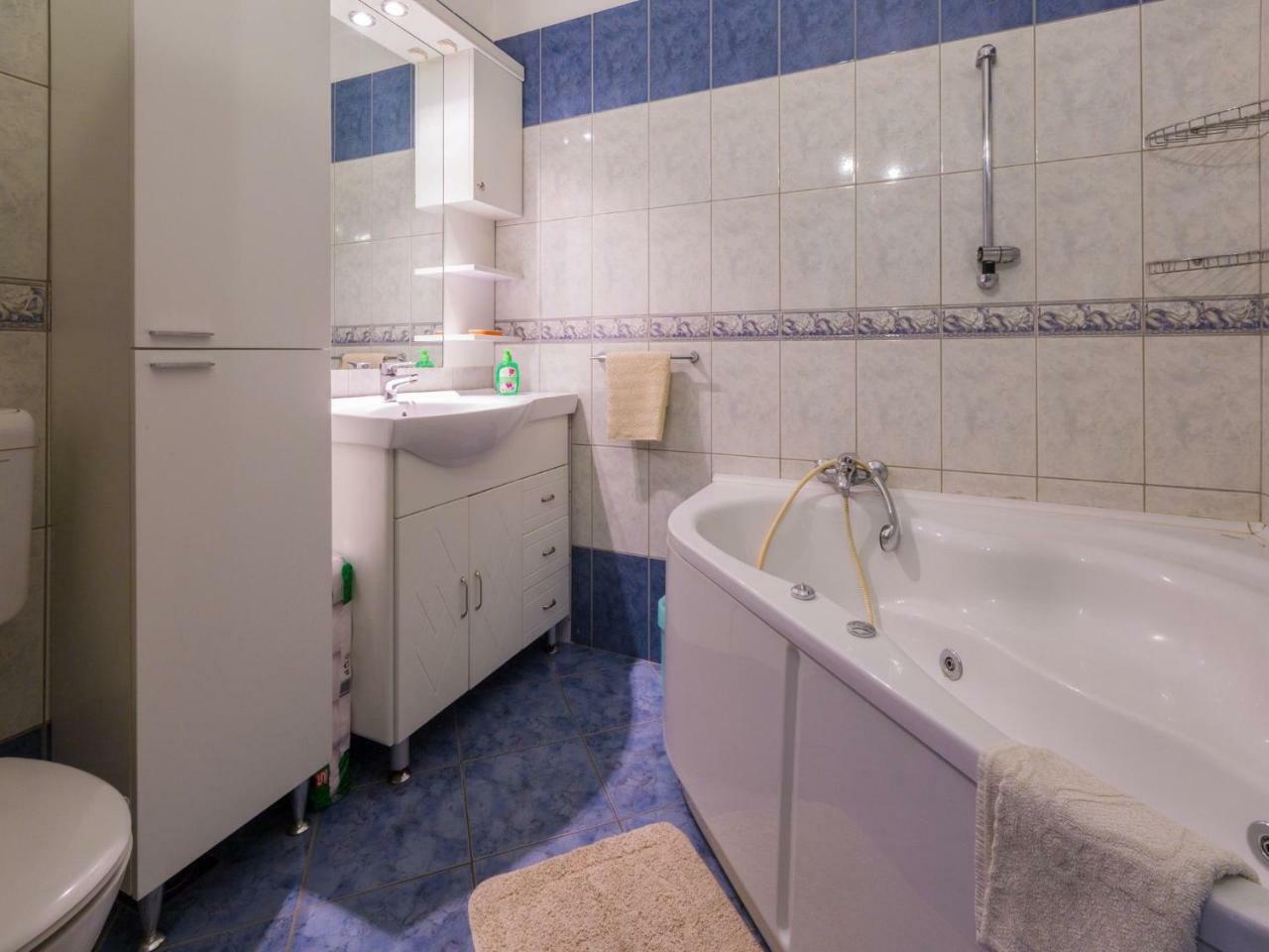Apartments Adrasteja Dramalj Kültér fotó