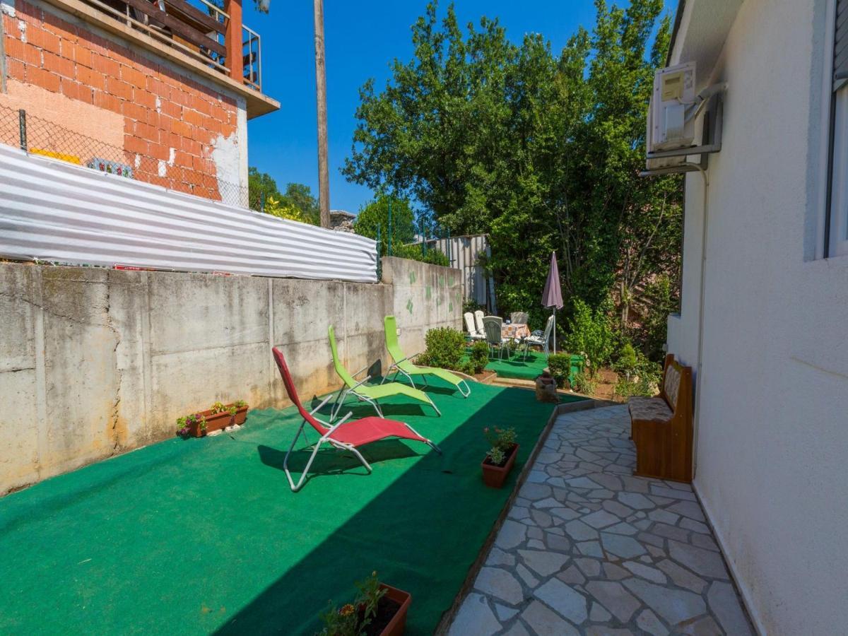 Apartments Adrasteja Dramalj Kültér fotó
