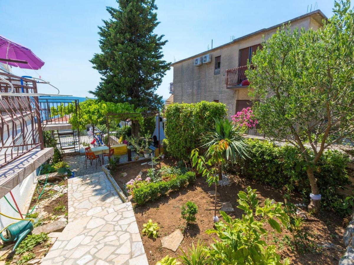 Apartments Adrasteja Dramalj Kültér fotó